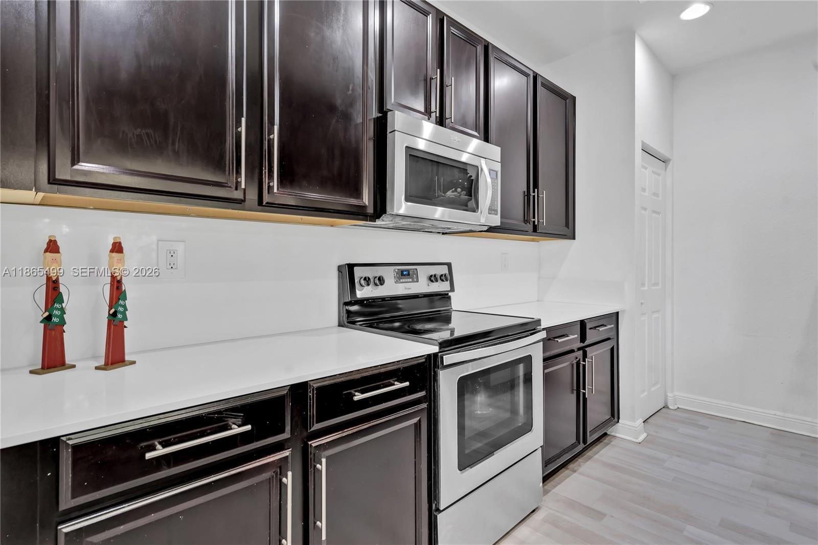 14749 SW 9th St #3110, Pembroke Pines FL 33027