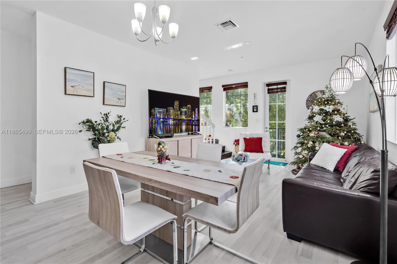 14749 SW 9th St #3110, Pembroke Pines FL 33027
