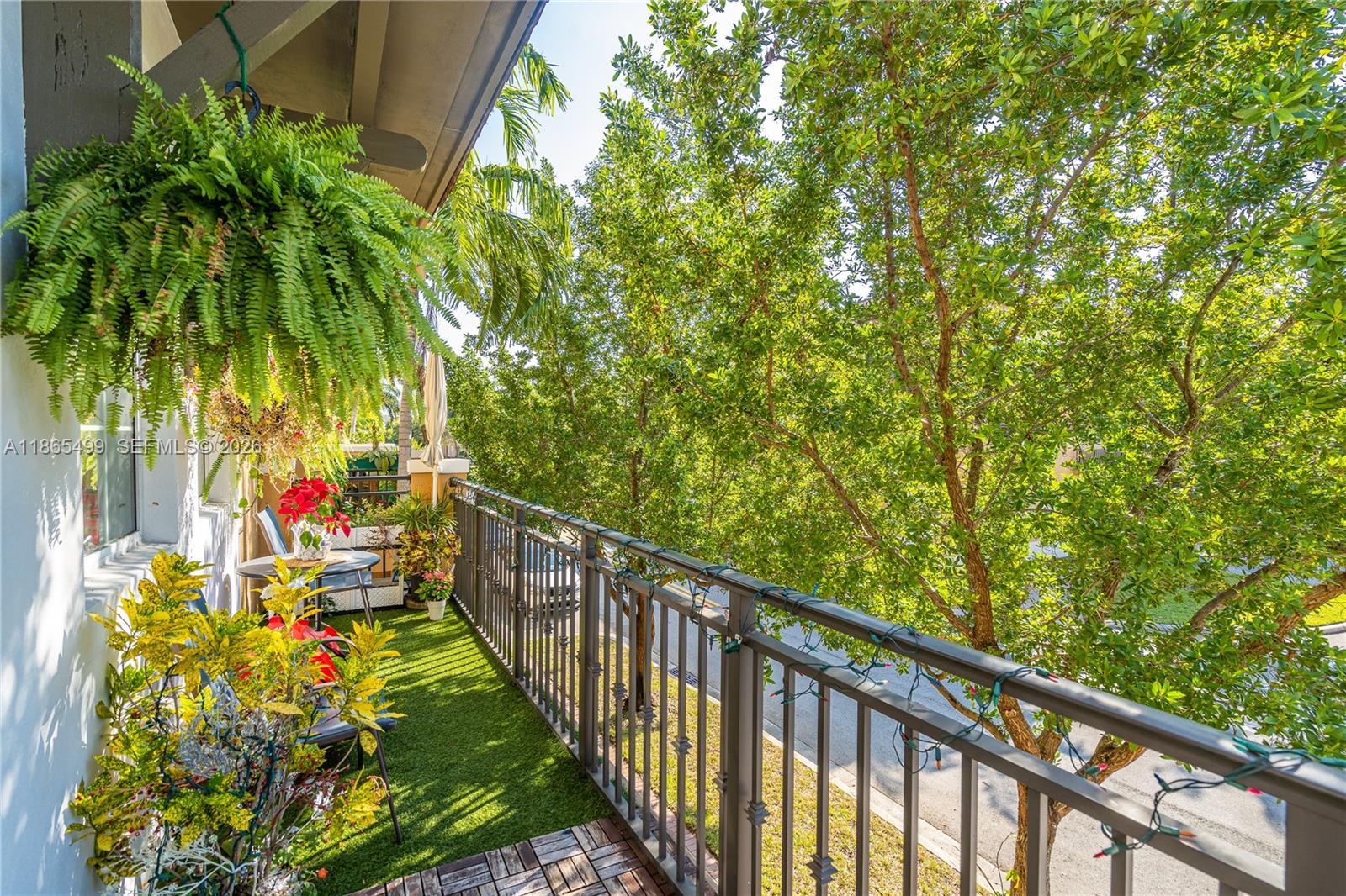 14749 SW 9th St #3110, Pembroke Pines FL 33027