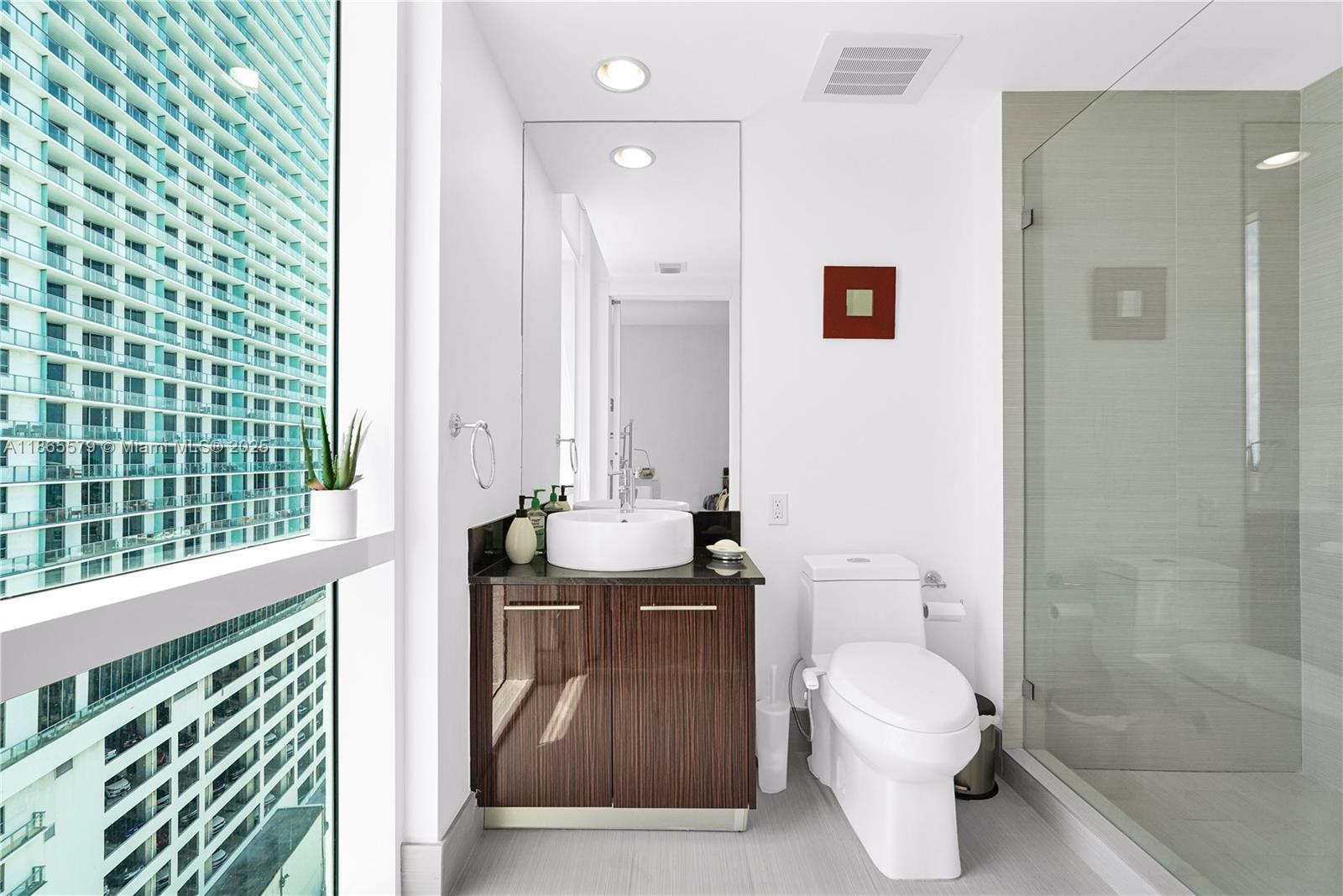 3951 S Ocean Dr #1901, Hollywood FL 33019