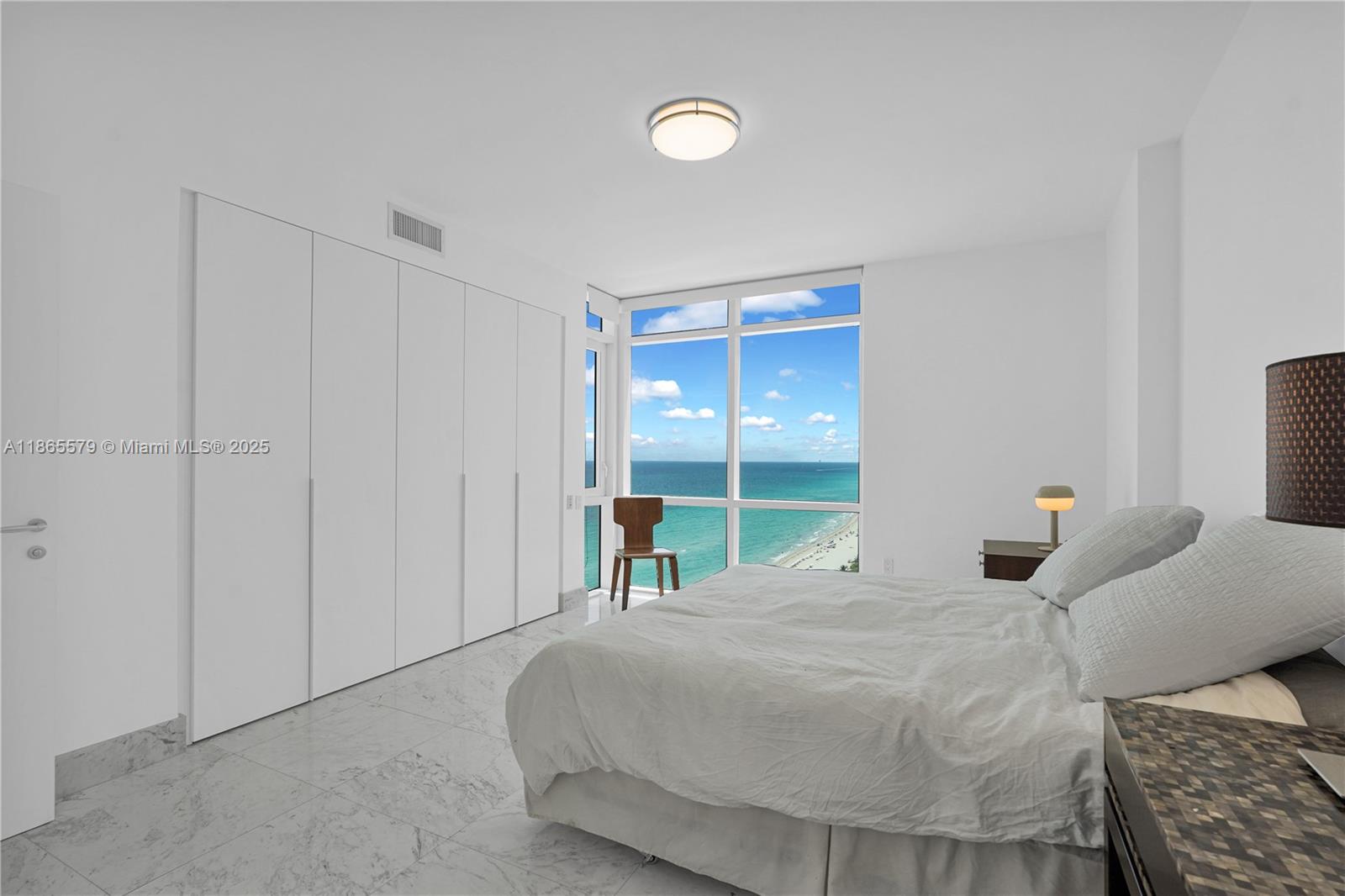 3951 S Ocean Dr #1901, Hollywood FL 33019