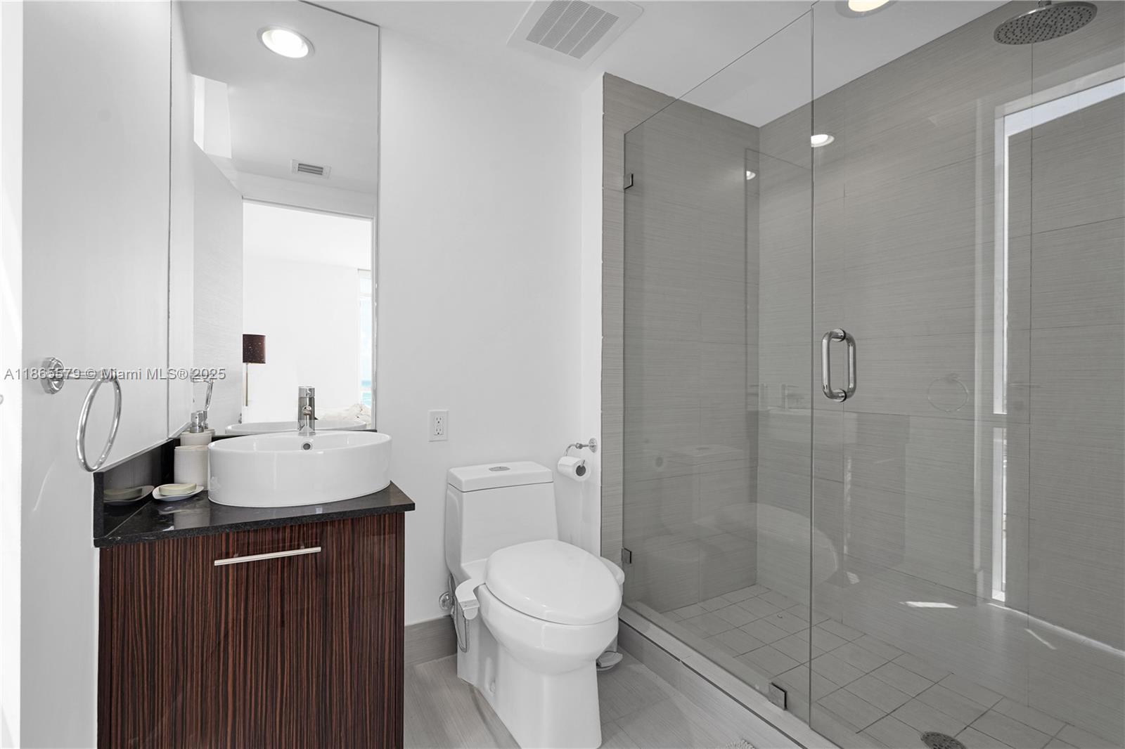 3951 S Ocean Dr #1901, Hollywood FL 33019