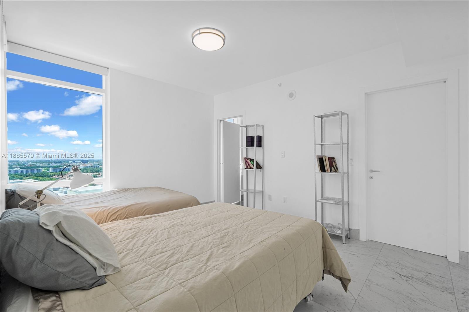 3951 S Ocean Dr #1901, Hollywood FL 33019
