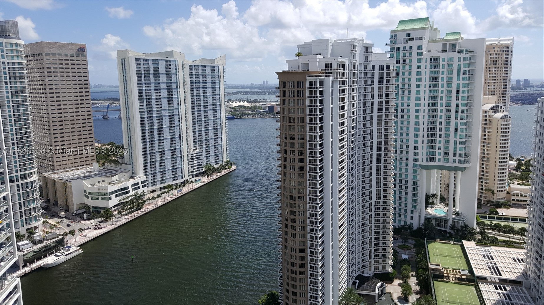495 Brickell Ave #3504, Miami FL 33131