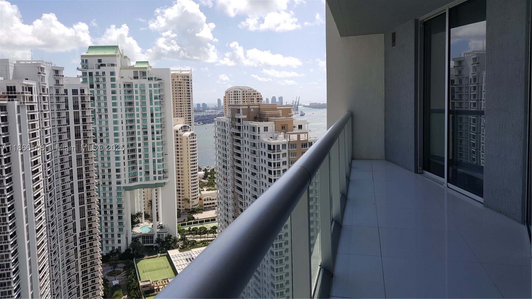 495 Brickell Ave #3504, Miami FL 33131