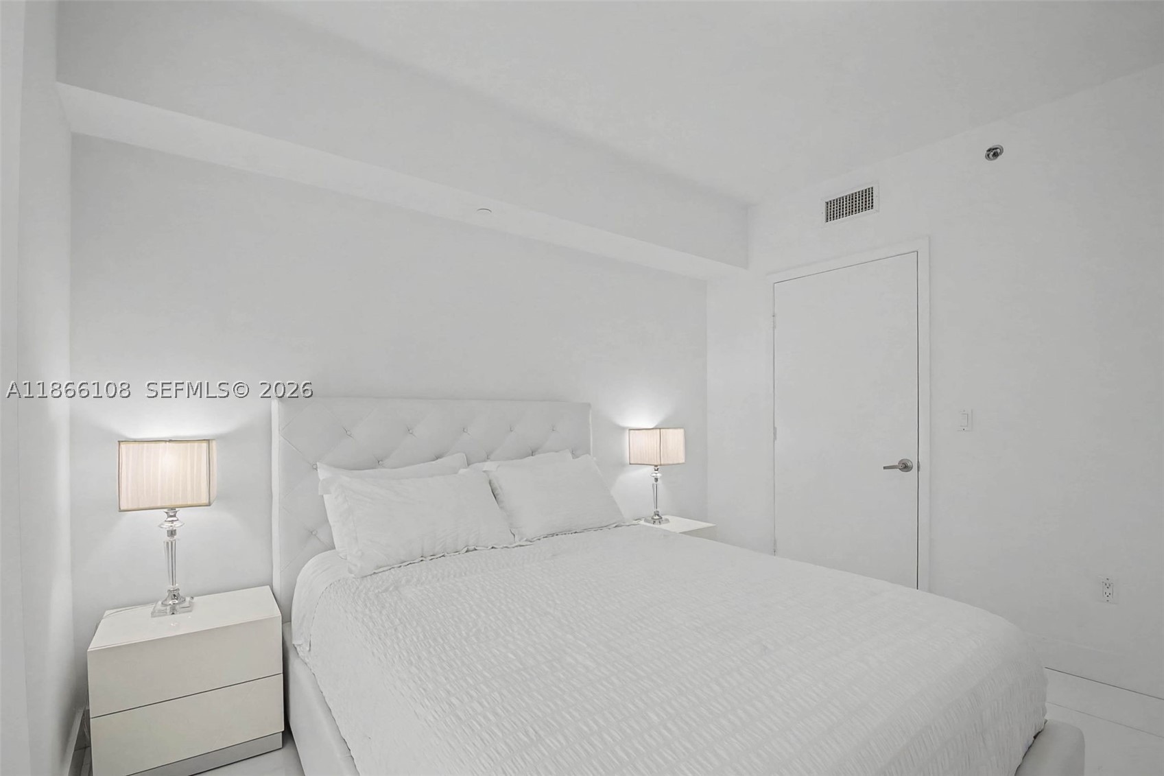 495 Brickell Ave #3504, Miami FL 33131