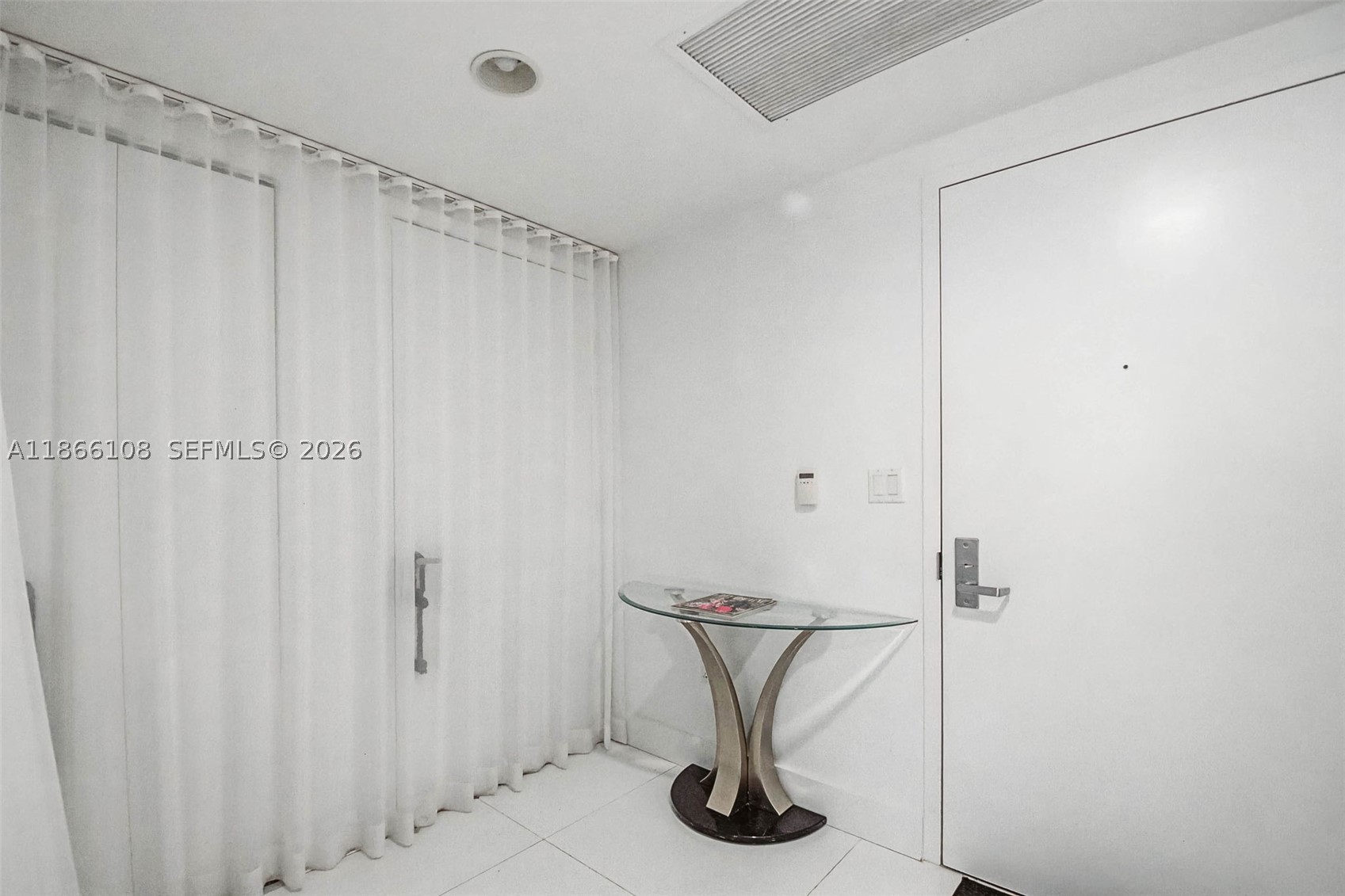 495 Brickell Ave #3504, Miami FL 33131