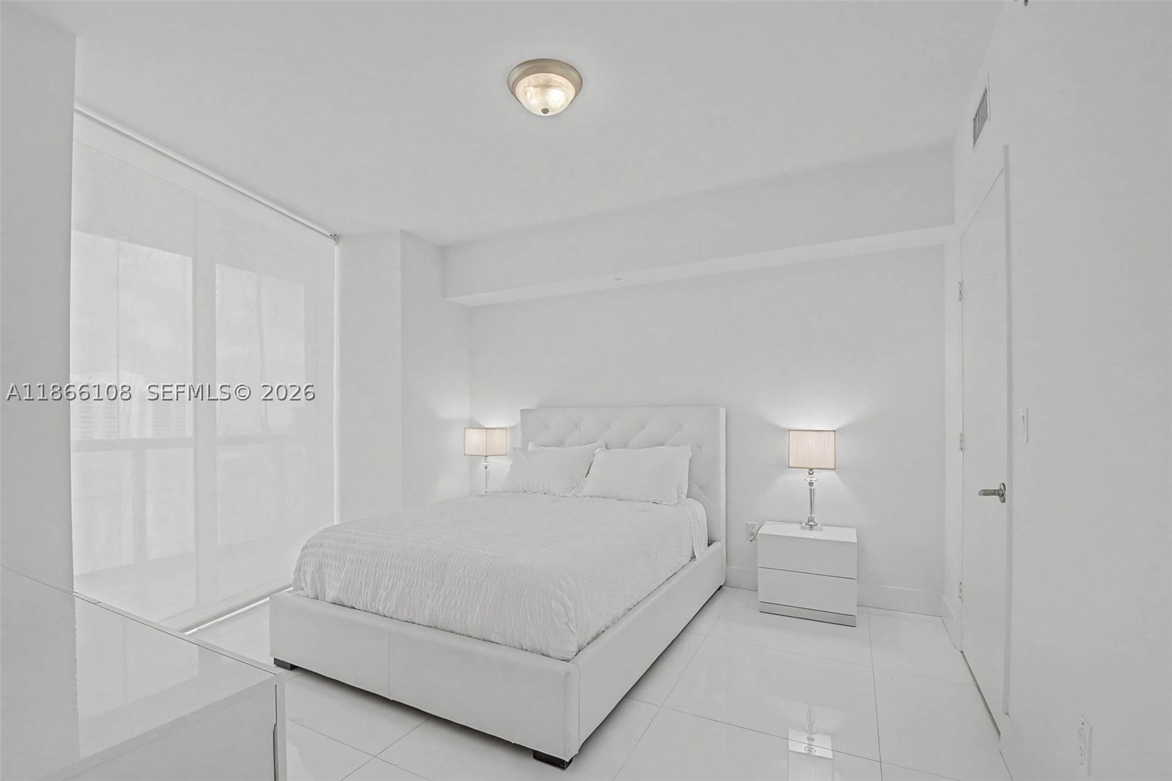 495 Brickell Ave #3504, Miami FL 33131