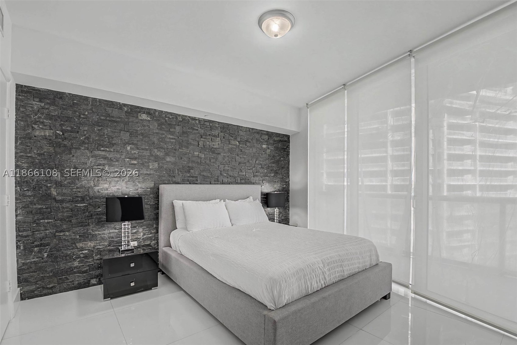 495 Brickell Ave #3504, Miami FL 33131