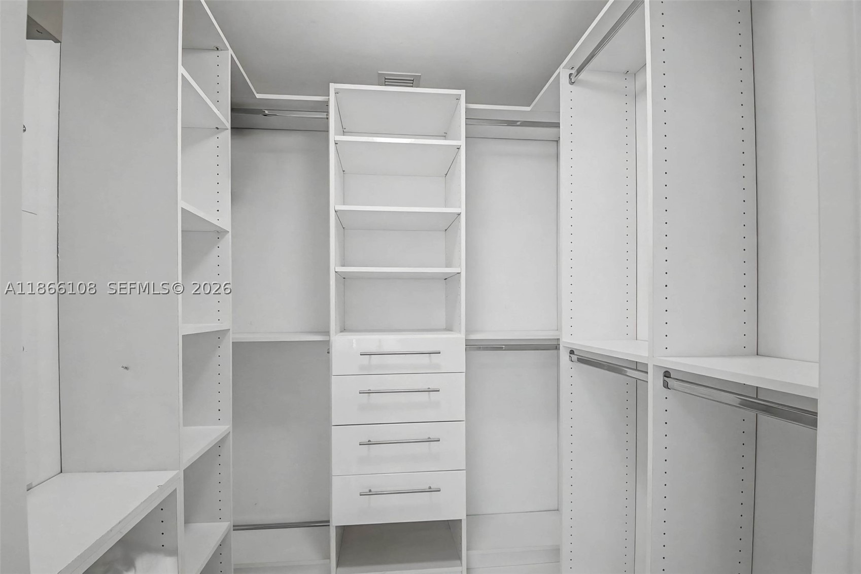 495 Brickell Ave #3504, Miami FL 33131