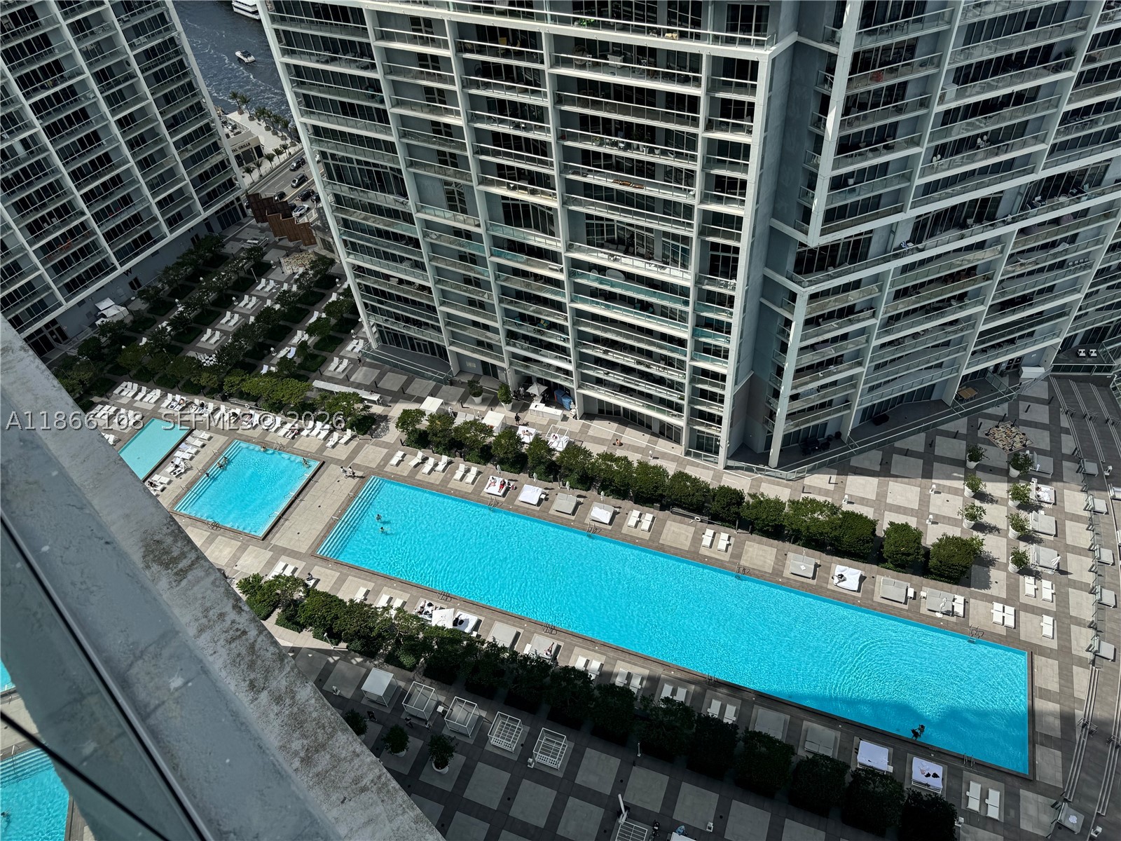495 Brickell Ave #3504, Miami FL 33131