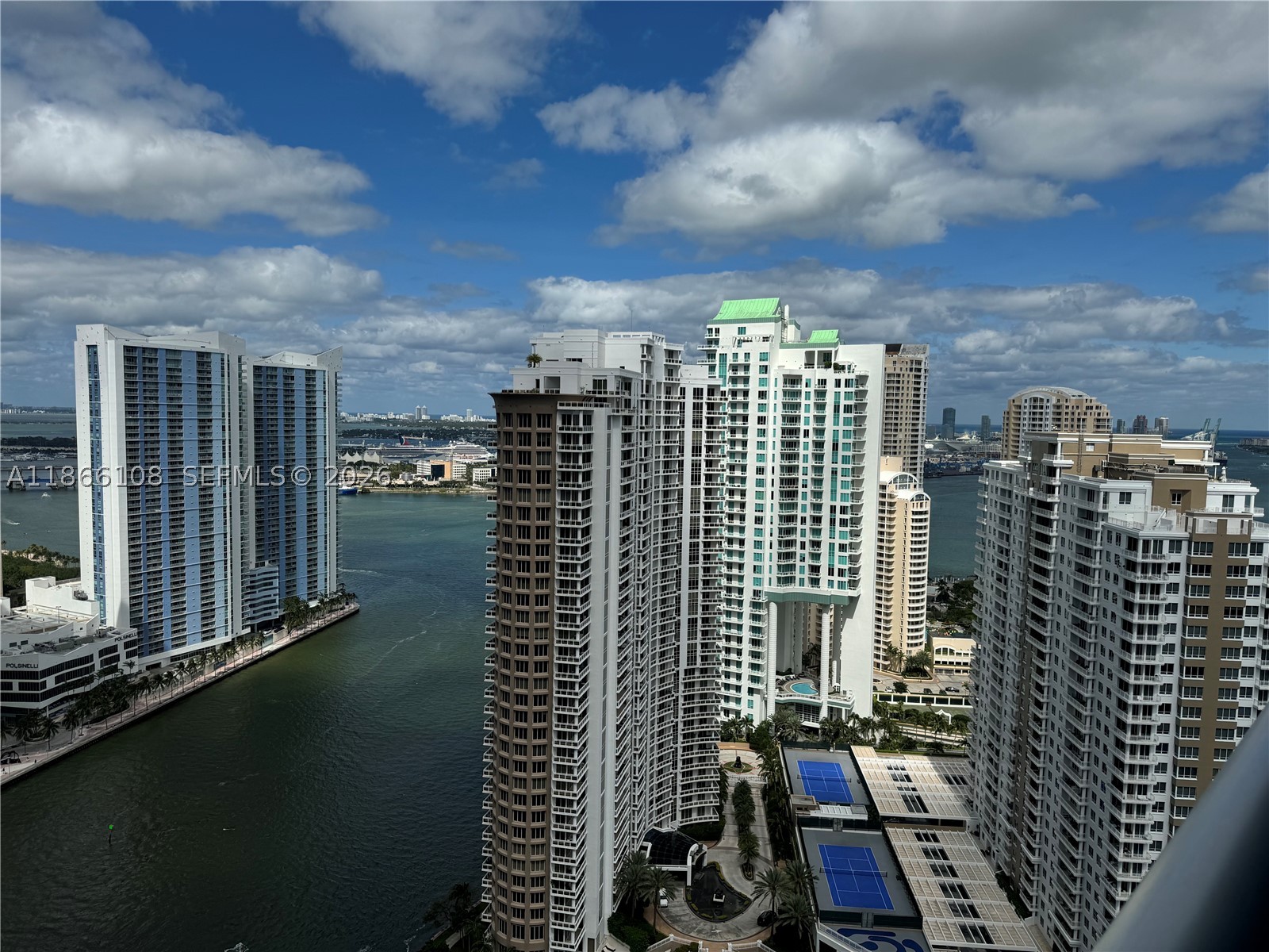 495 Brickell Ave #3504, Miami FL 33131