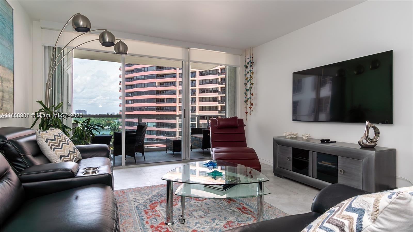 5161 Collins Ave #811, Miami Beach FL 33140