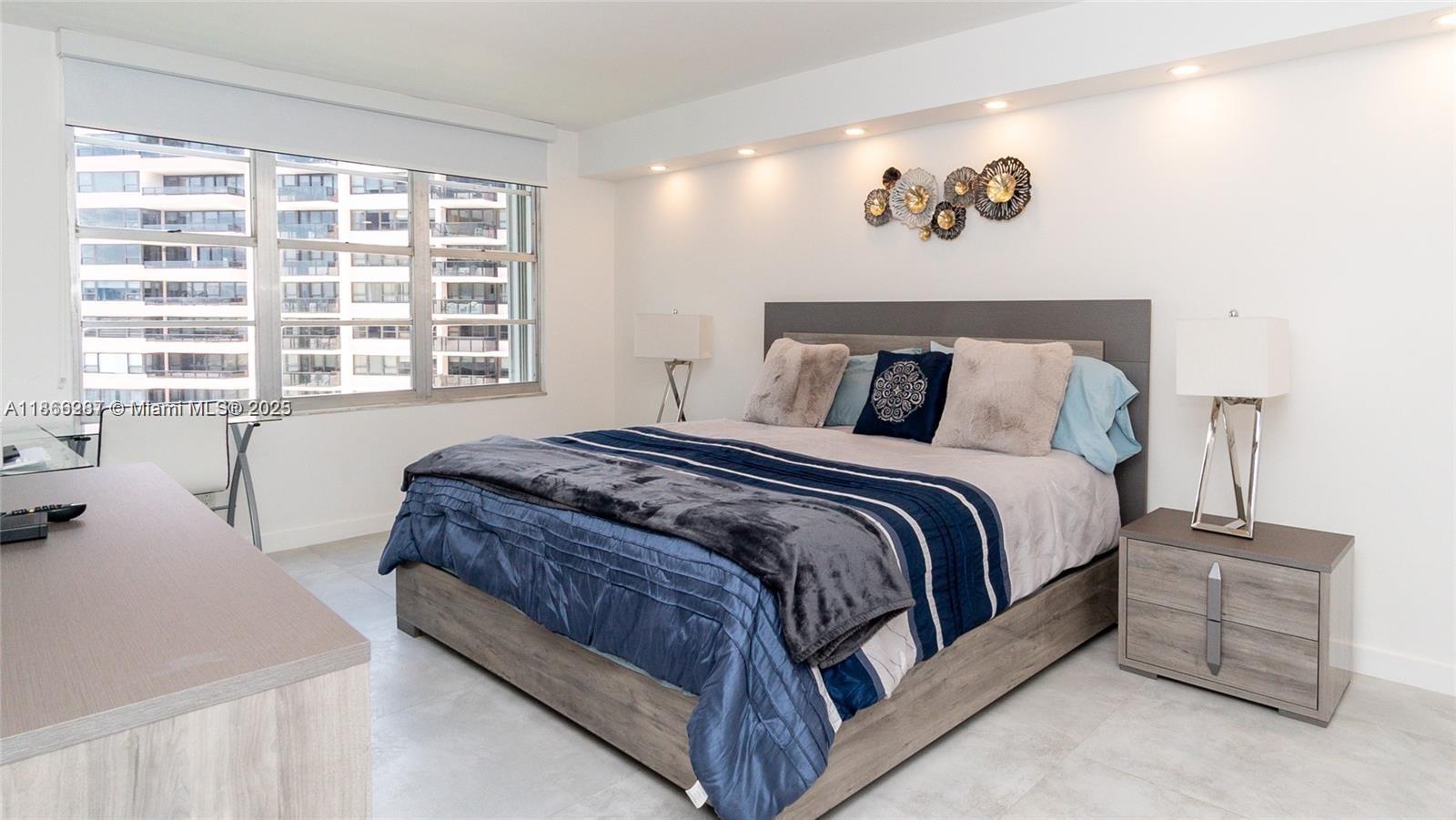 5161 Collins Ave #811, Miami Beach FL 33140