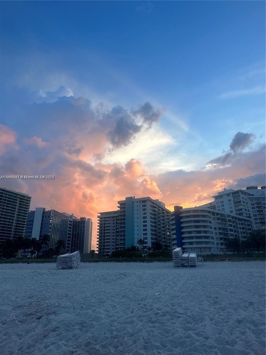 5161 Collins Ave #811, Miami Beach FL 33140