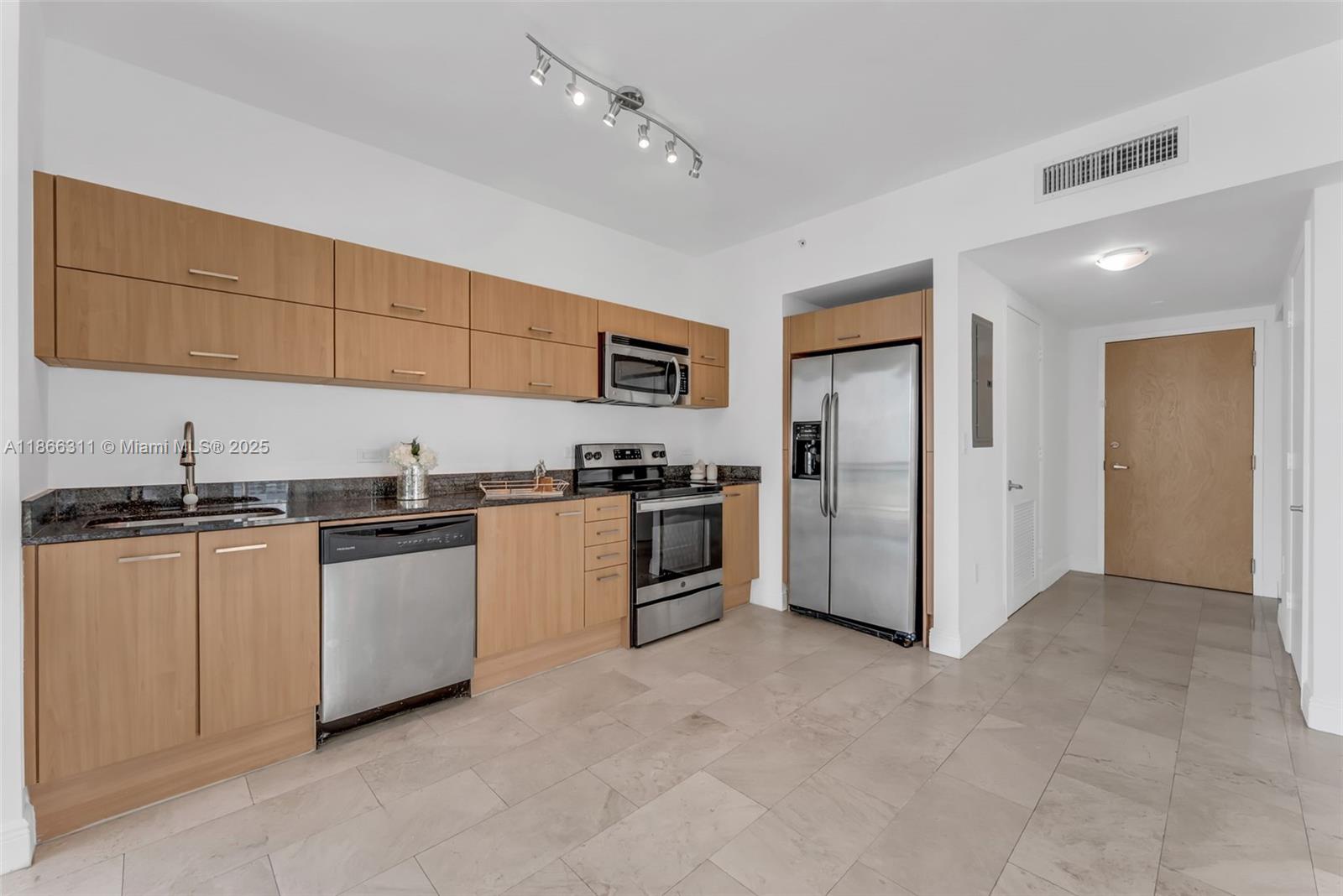 350 S Miami Ave #3013, Miami FL 33130