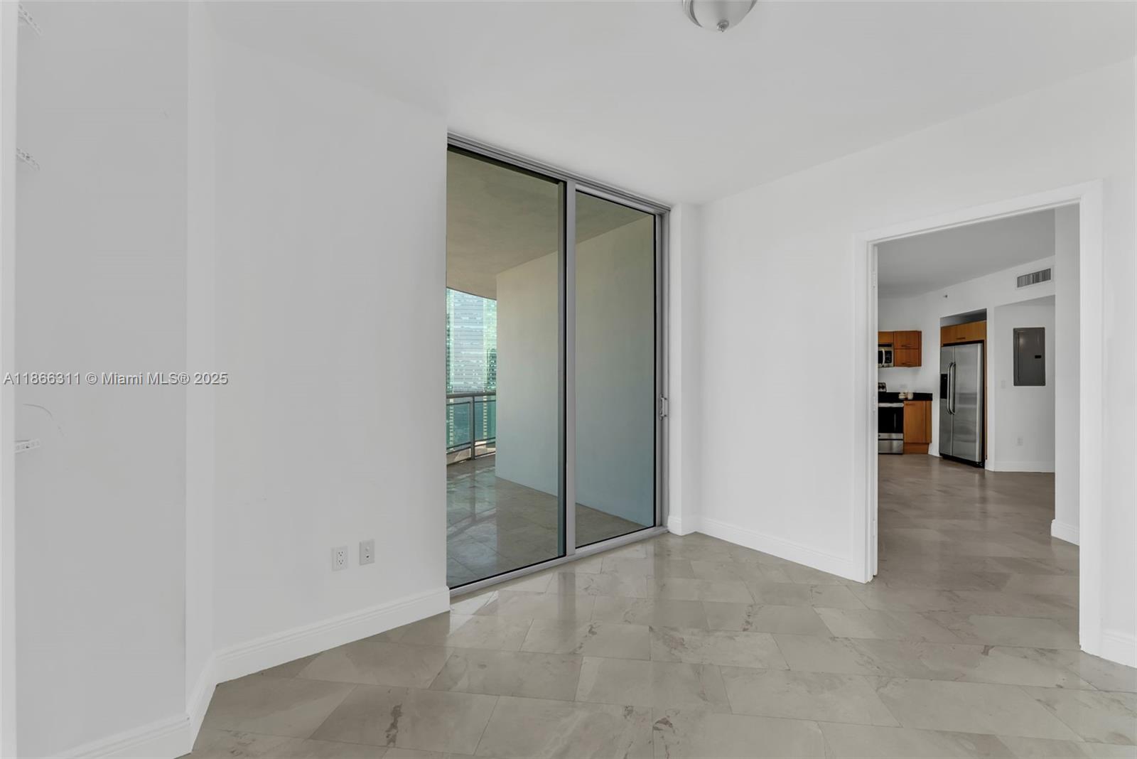 350 S Miami Ave #3013, Miami FL 33130