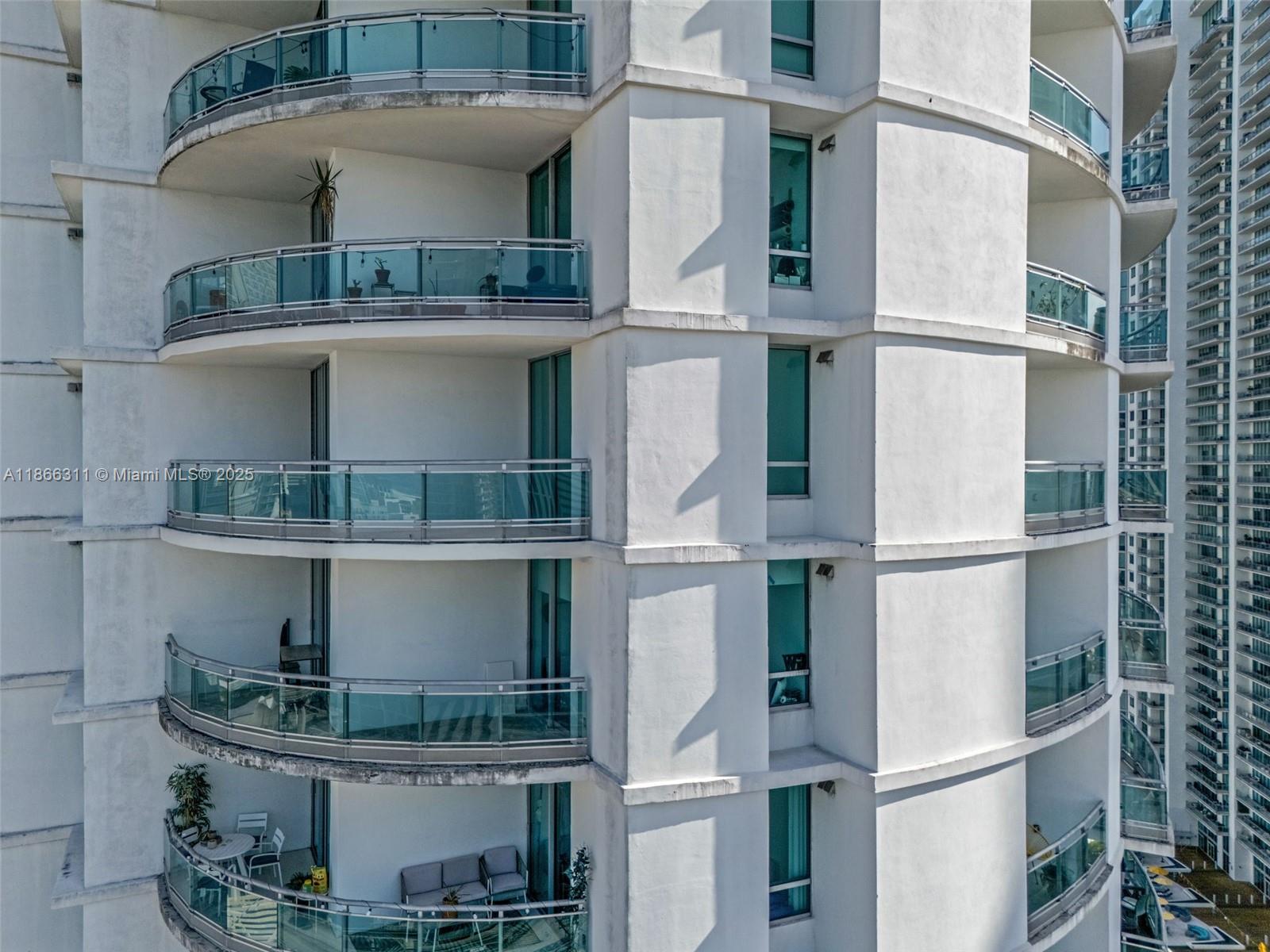 350 S Miami Ave #3013, Miami FL 33130