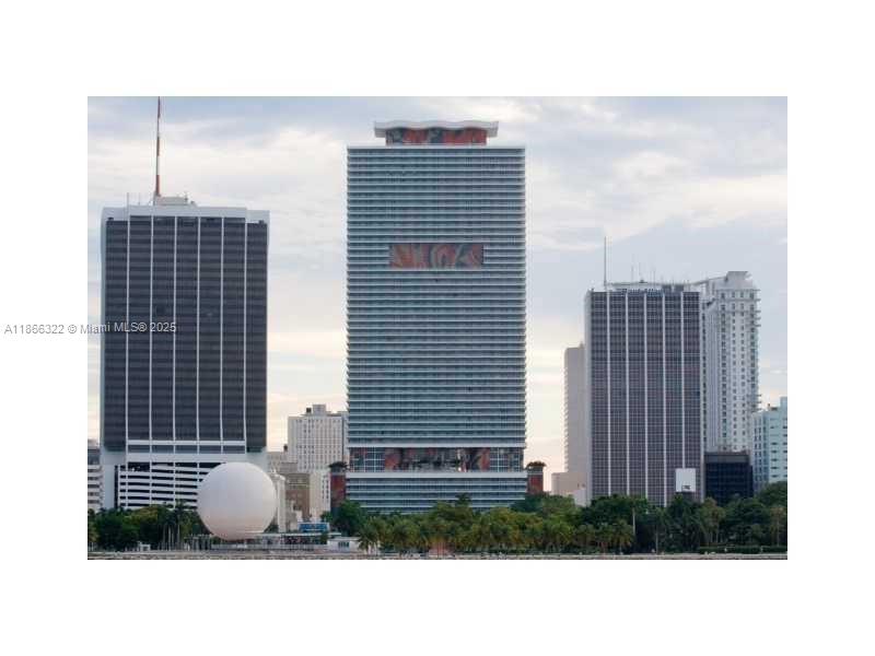 50 Biscayne Blvd #703, Miami FL 33132