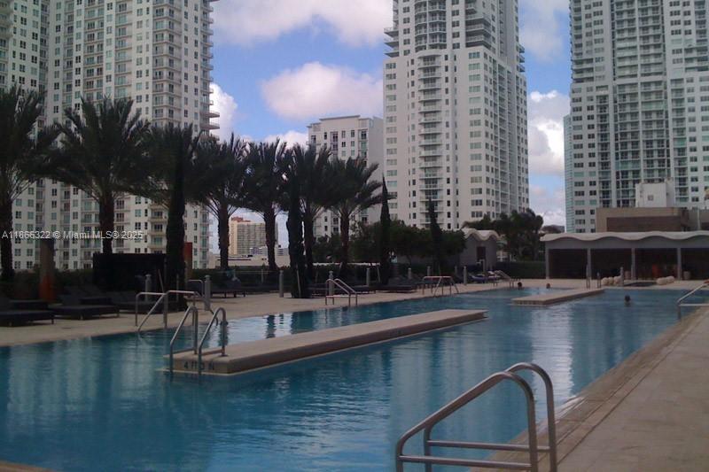 50 Biscayne Blvd #703, Miami FL 33132