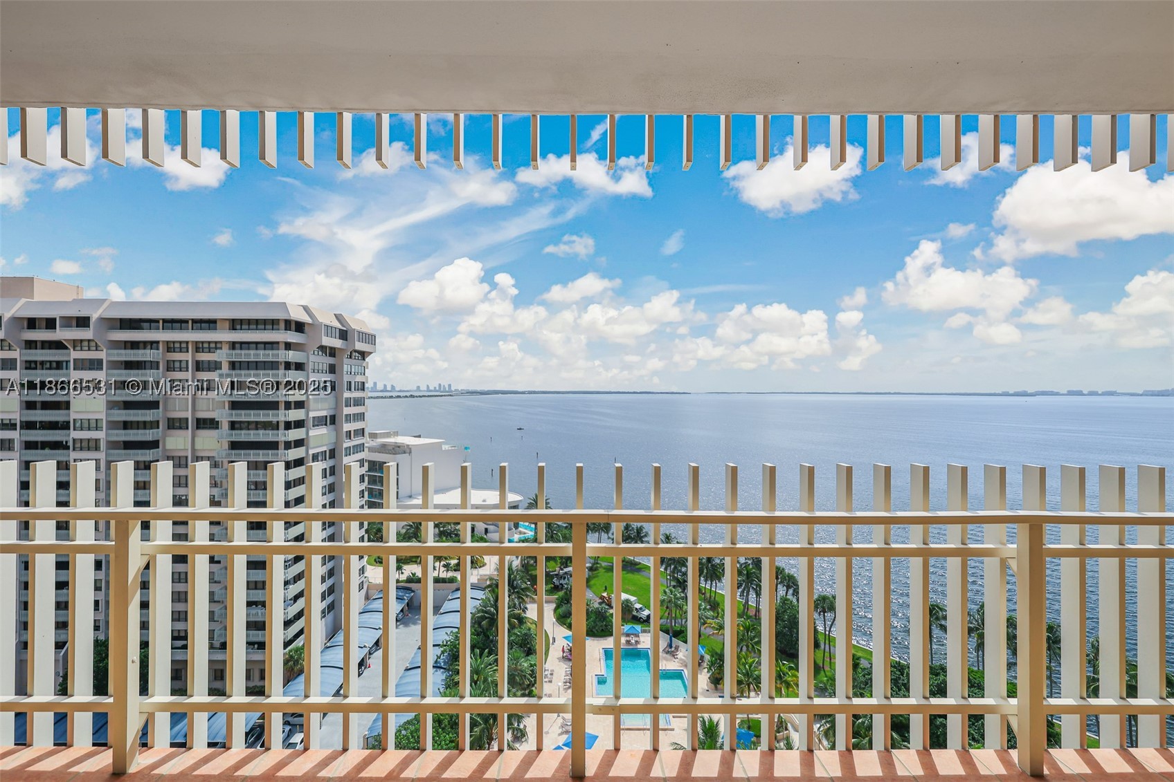 2 Grove Isle Dr #B1603, Miami FL 33133