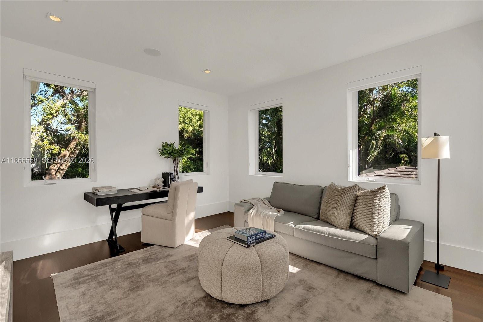 2820 Brickell Ave, Miami FL 33129