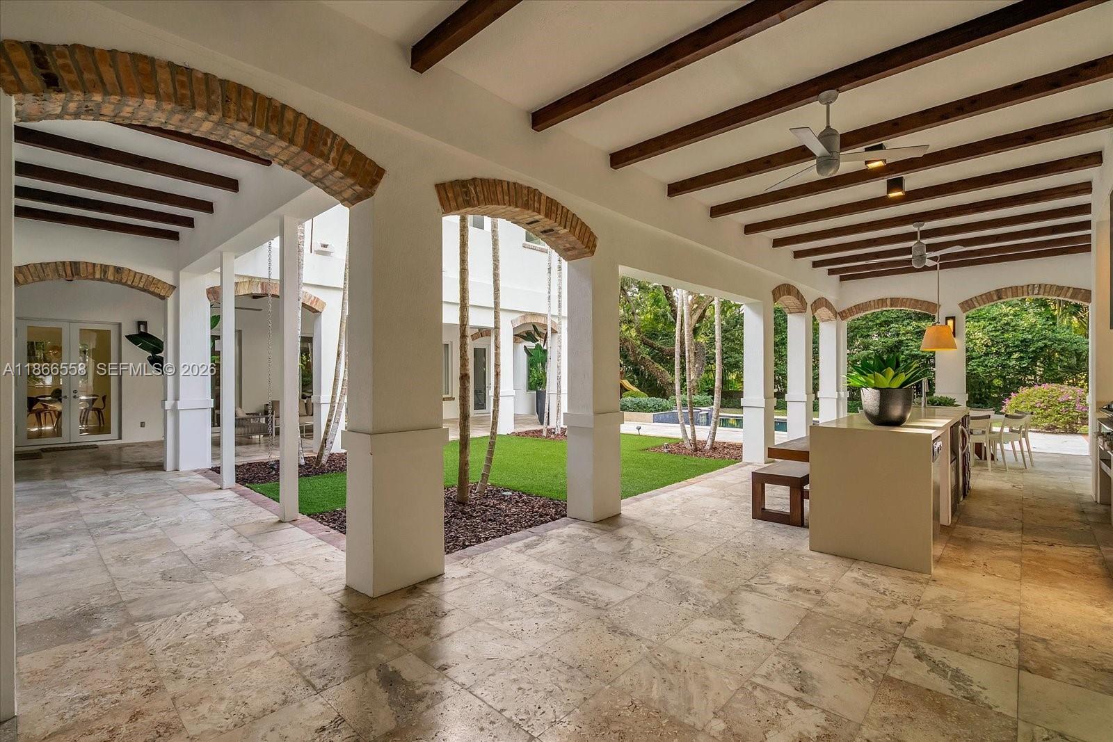 2820 Brickell Ave, Miami FL 33129