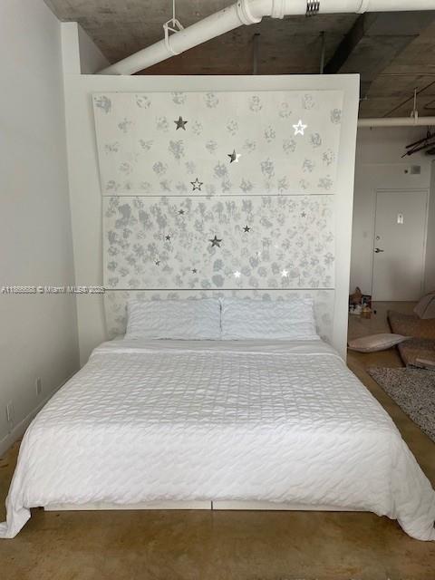 1000 West Ave #PH32, Miami Beach FL 33139