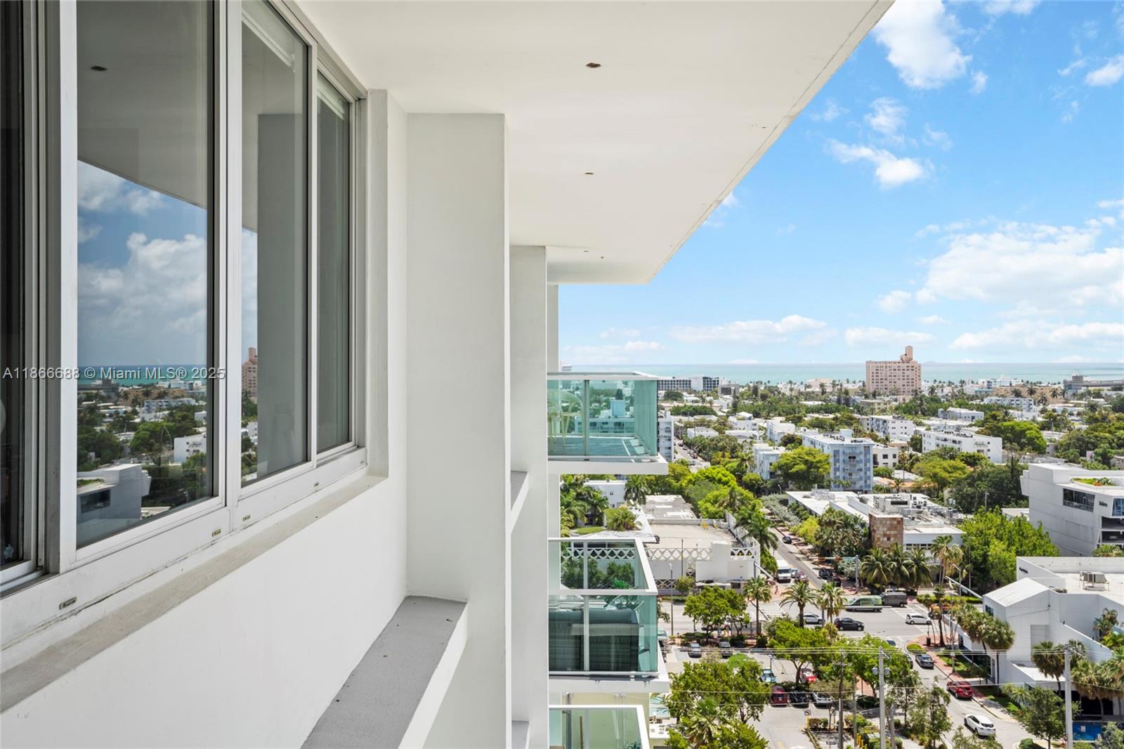1000 West Ave #PH32, Miami Beach FL 33139