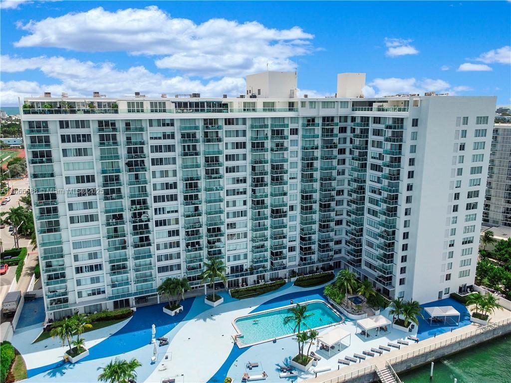 1000 West Ave #PH32, Miami Beach FL 33139