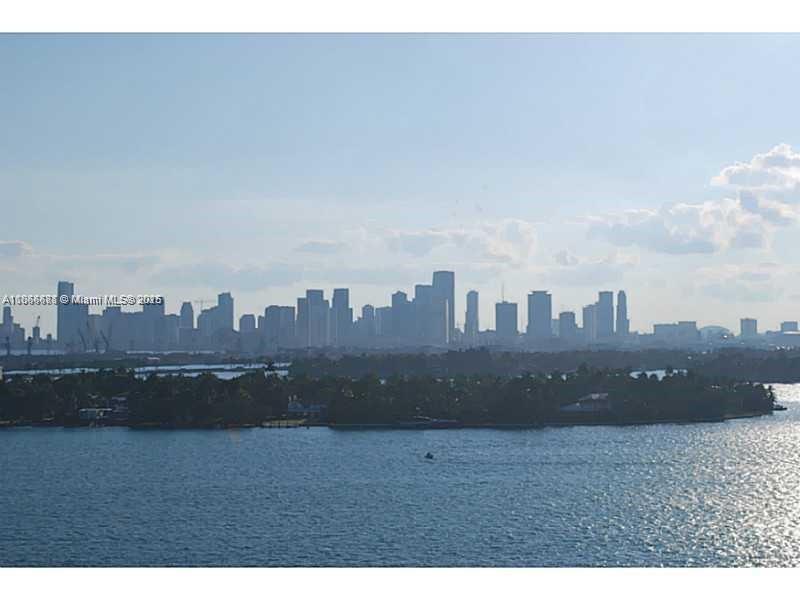 1000 West Ave #PH32, Miami Beach FL 33139