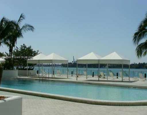 1000 West Ave #PH32, Miami Beach FL 33139