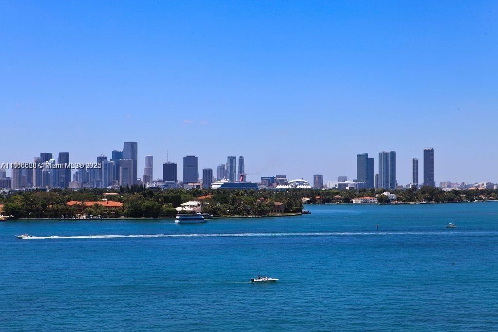 1000 West Ave #PH32, Miami Beach FL 33139
