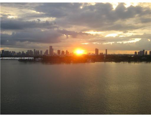 1000 West Ave #PH32, Miami Beach FL 33139