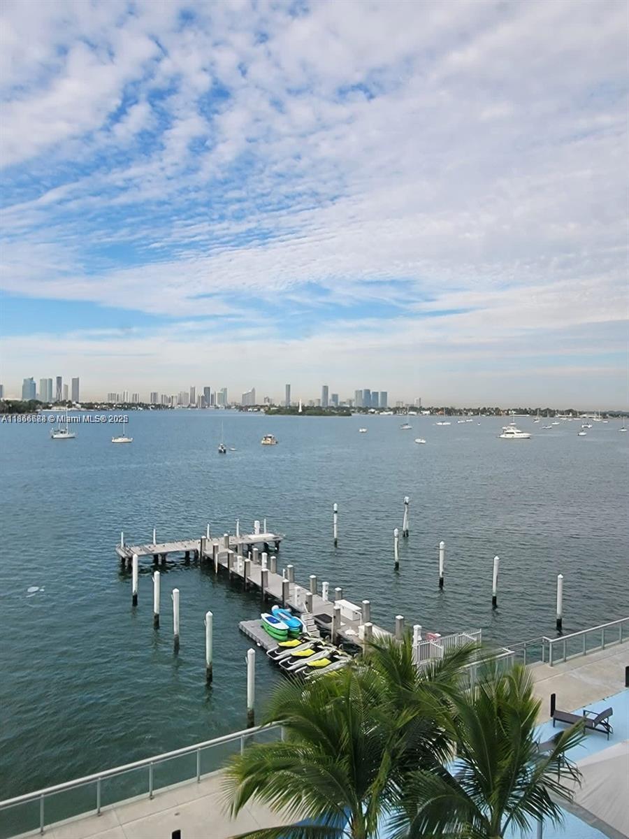 1000 West Ave #PH32, Miami Beach FL 33139