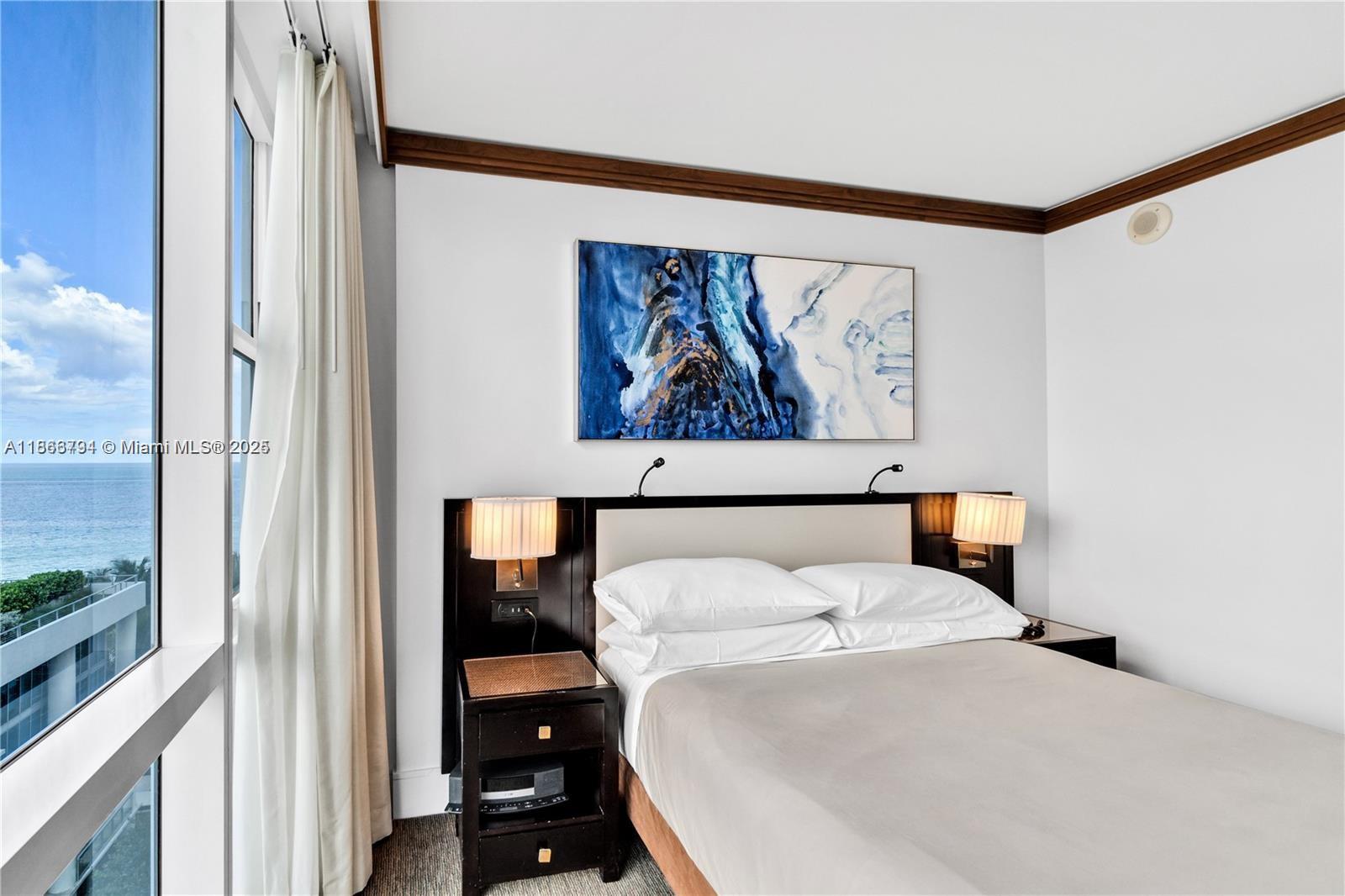 6801 Collins Ave #818, Miami Beach FL 33141