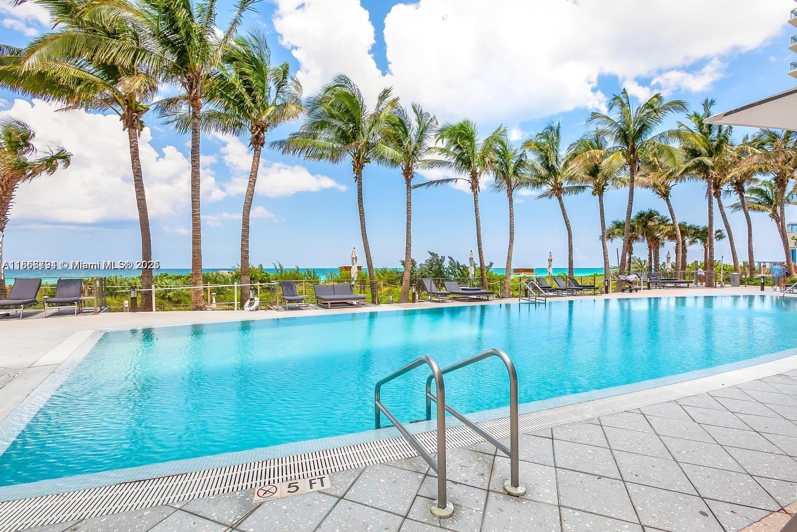 6801 Collins Ave #818, Miami Beach FL 33141