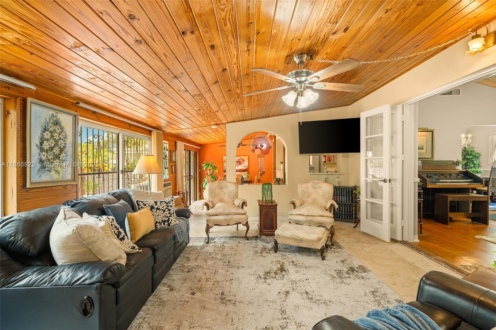 430 NE 52nd Ter, Miami FL 33137