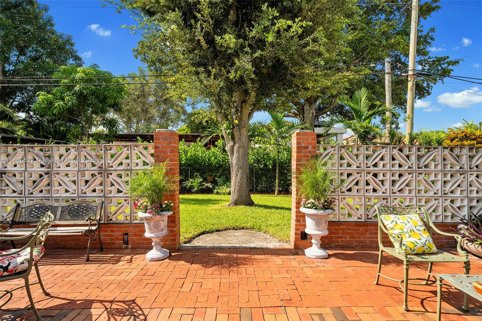 430 NE 52nd Ter, Miami FL 33137