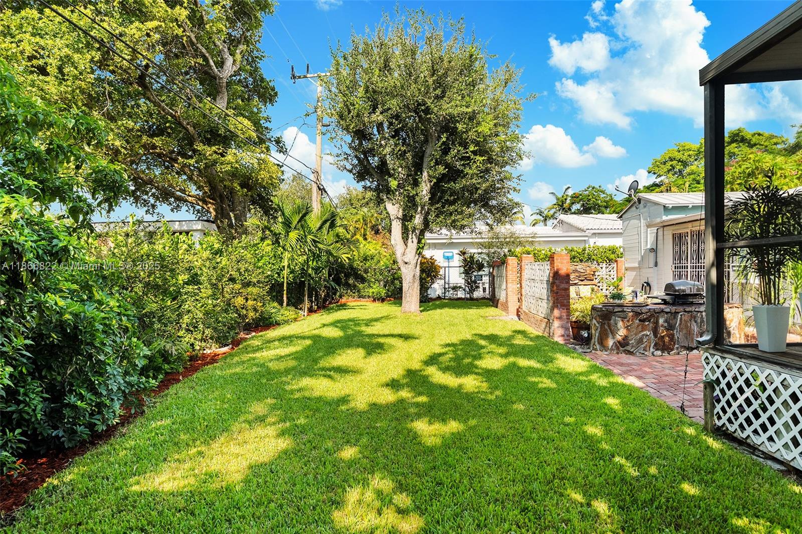 430 NE 52nd Ter, Miami FL 33137