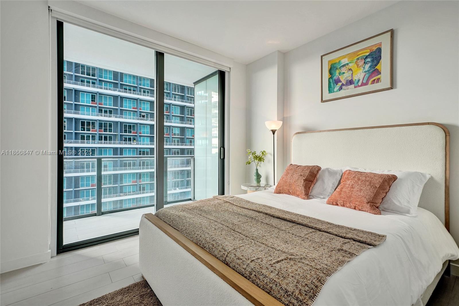 1300 S Miami Ave #2206, Miami FL 33130