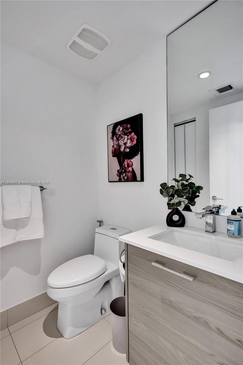 1300 S Miami Ave #2206, Miami FL 33130