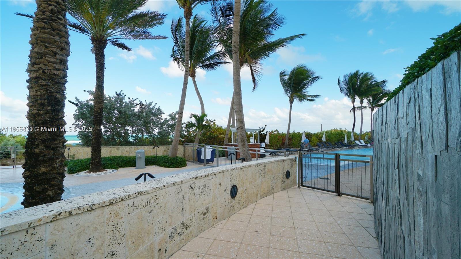 6801 Collins Ave #710, Miami Beach FL 33141