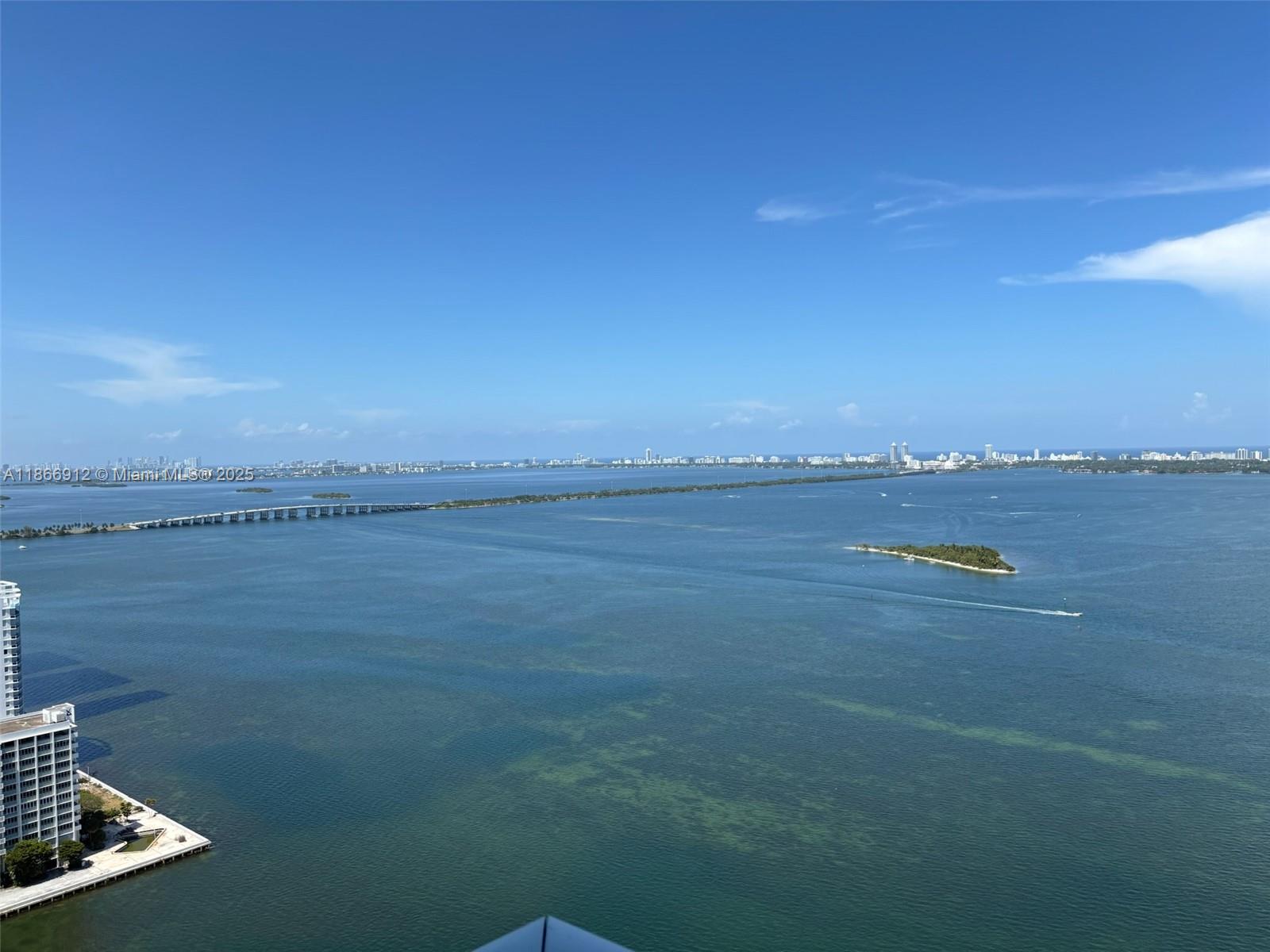 Miami FL 33132 - A11866912