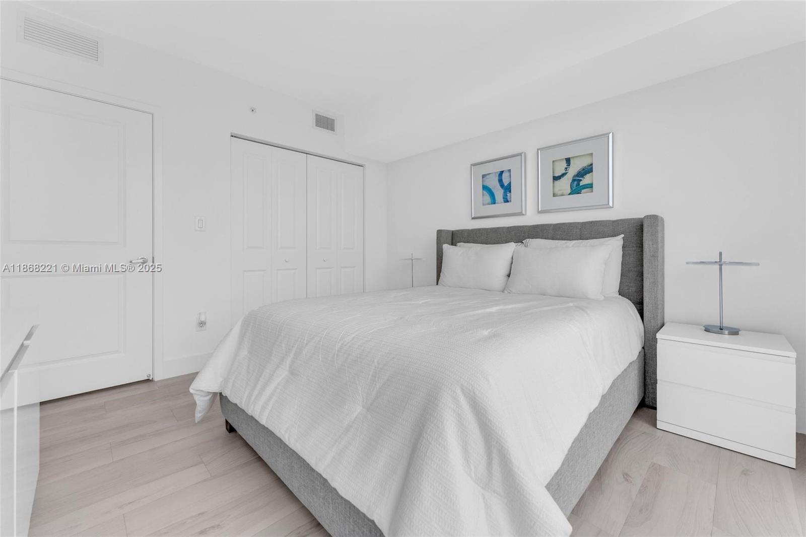 400 Sunny Isles Blvd #419, Sunny Isles Beach FL 33160