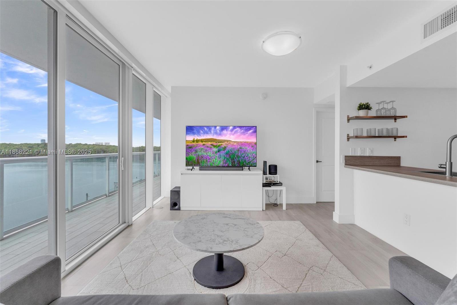 400 Sunny Isles Blvd #419, Sunny Isles Beach FL 33160