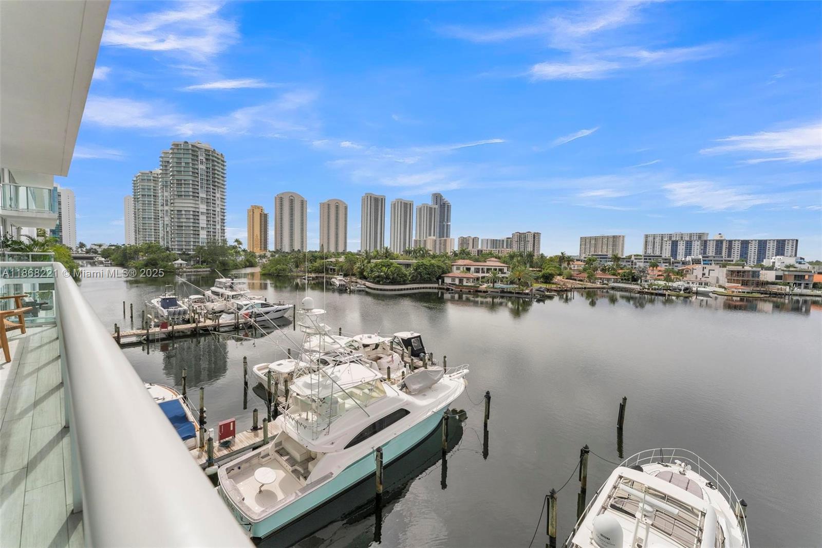 400 Sunny Isles Blvd #419, Sunny Isles Beach FL 33160