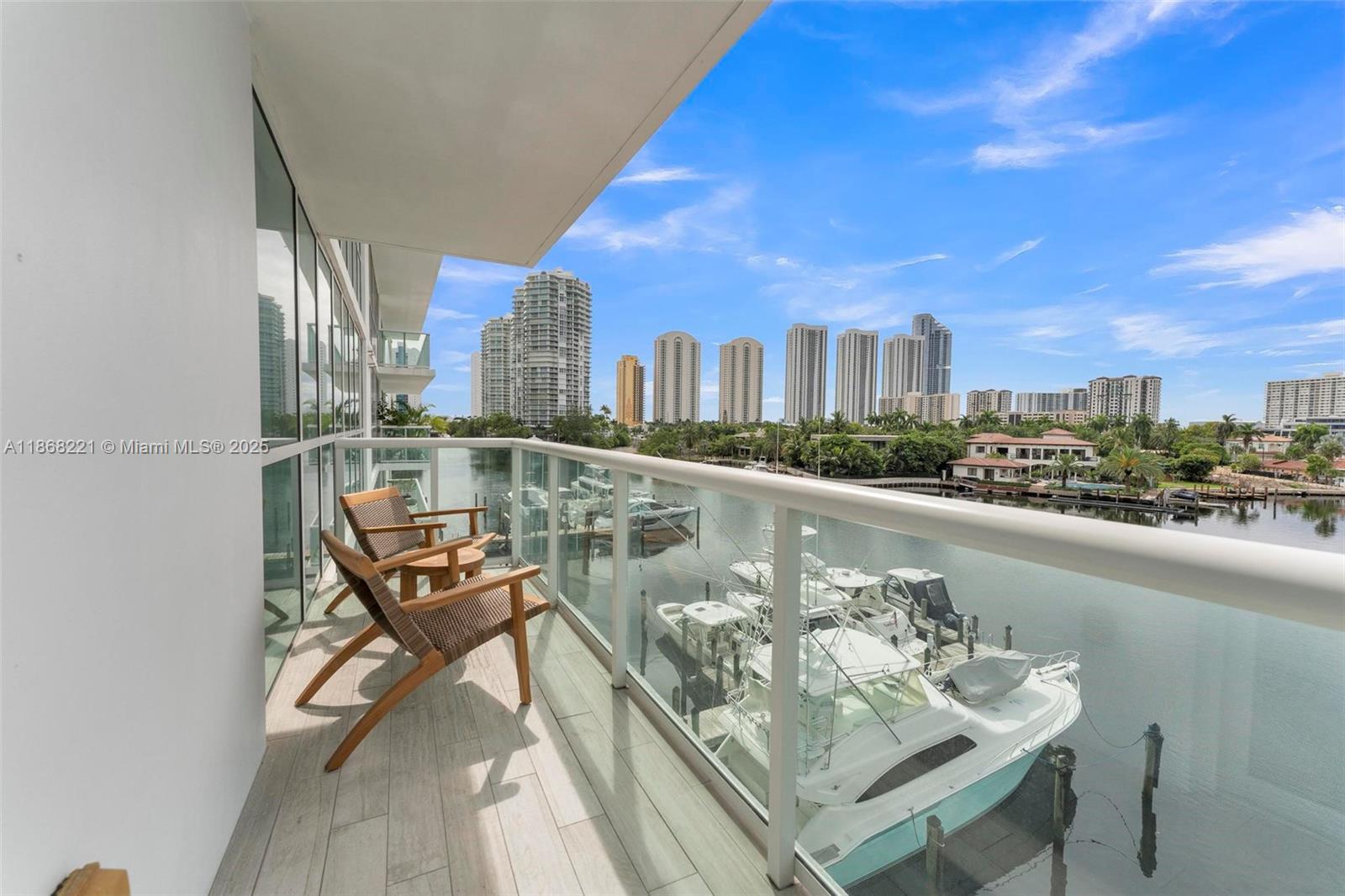 400 Sunny Isles Blvd #419, Sunny Isles Beach FL 33160