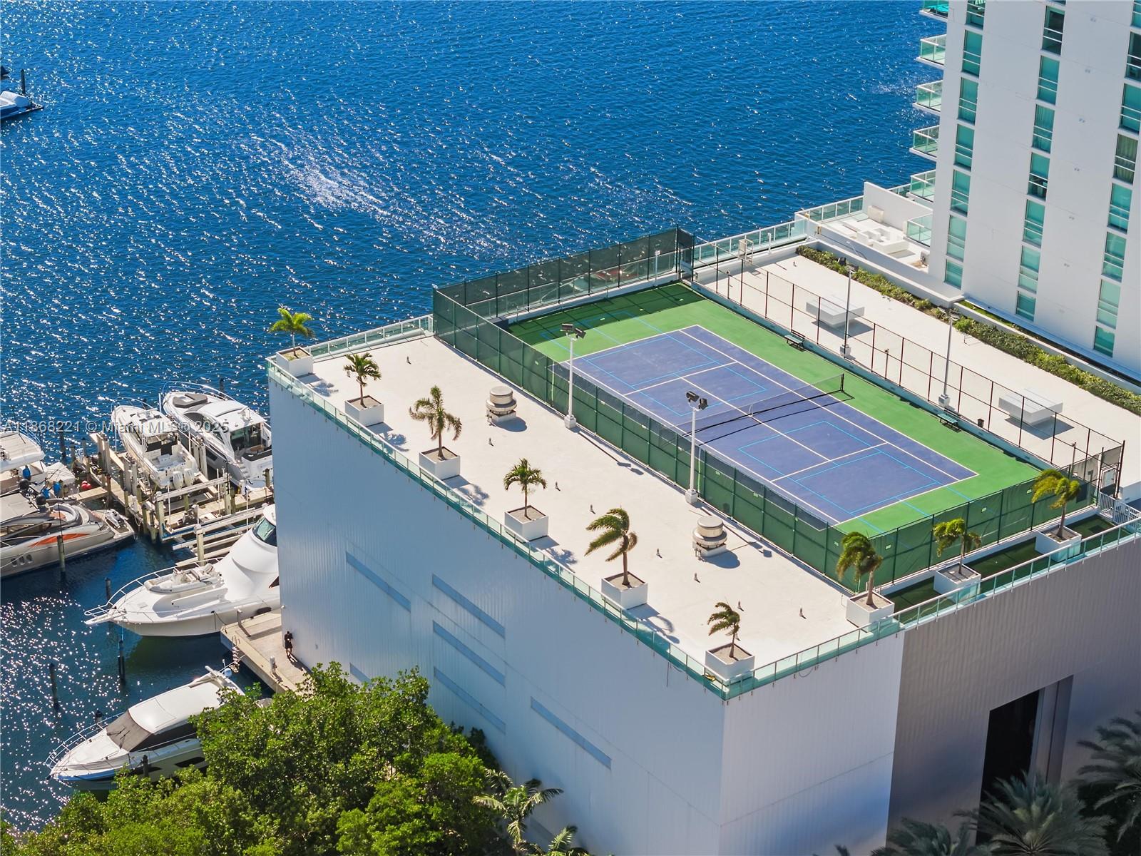 400 Sunny Isles Blvd #419, Sunny Isles Beach FL 33160