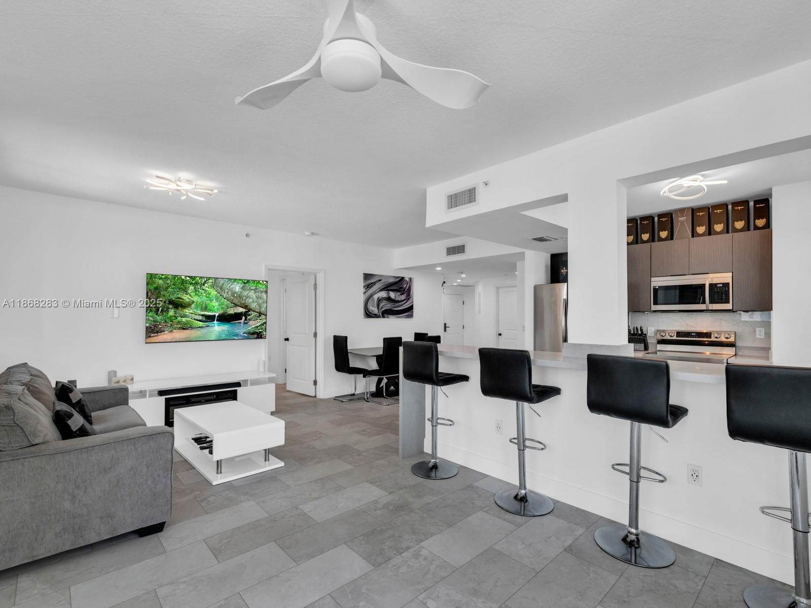 1250 S Miami Ave #1315, Miami FL 33130